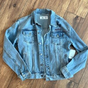 Disney Store Mickey Light Blue Denim Jacket NWT Size Small